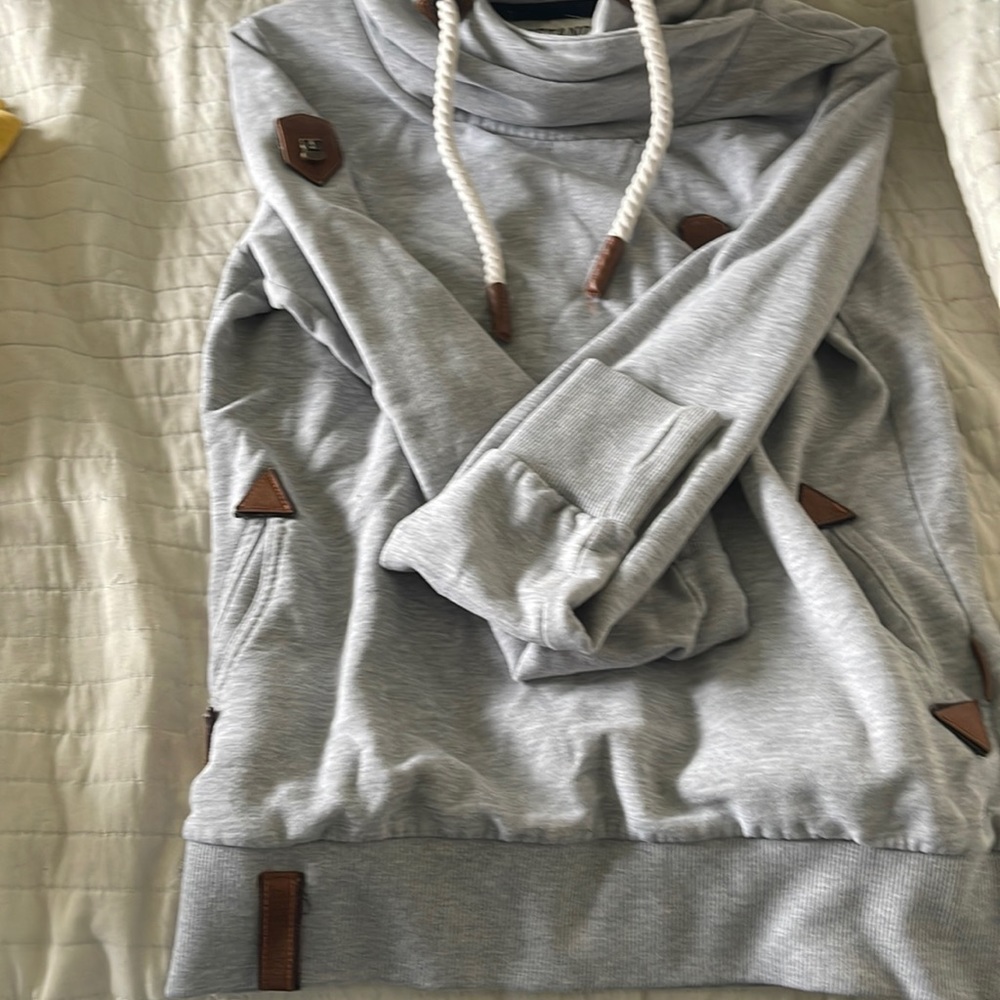 NAKETANO hoodies